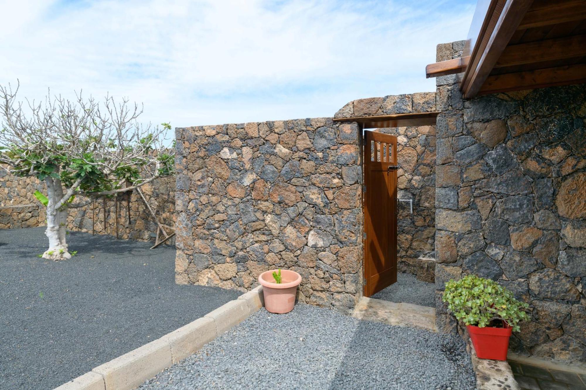 Apartamento Los 4 Nobles Tinajo Exteriér fotografie